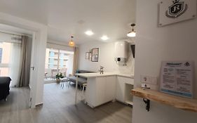 Jr Apartment Albir